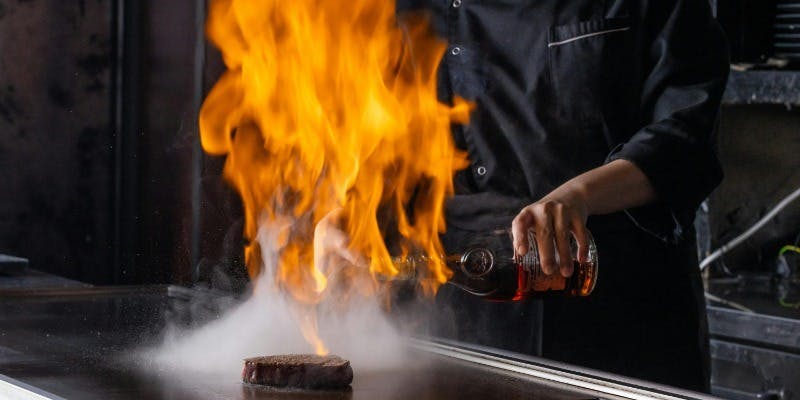 【和みコース】人気の和牛バーガーと黒毛和牛ステーキもついたお手軽プラン（平日限定）