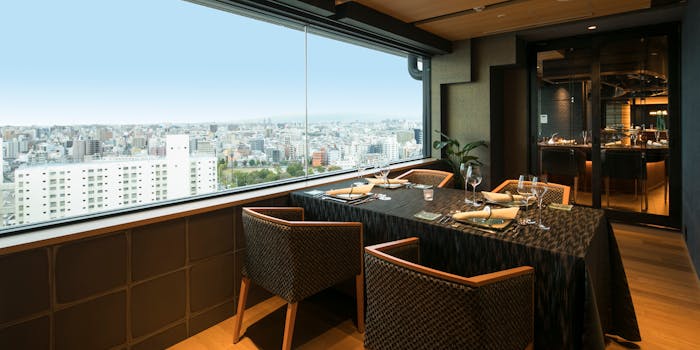 ランチ 逢坂 オウサカ ホテルプラザオーサカ ホテルプラザオーサカ 鉄板焼き 一休 Comレストラン