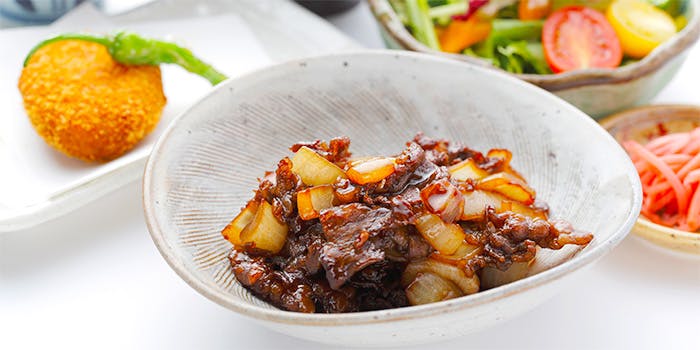 豚捨 KITTE丸の内店（ブタステ）