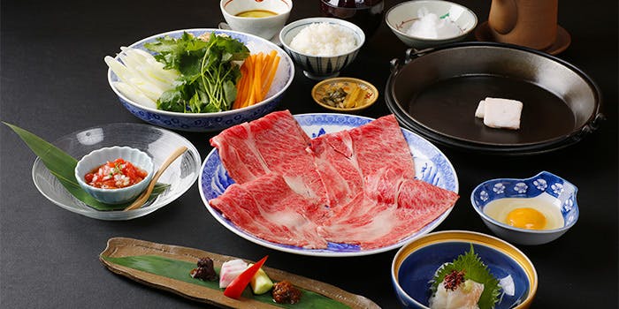 豚捨 KITTE丸の内店（ブタステ）