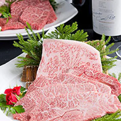雌牛専門 焼肉 べこ亭!落ち着いた空間で厳選したお肉をお楽しみください