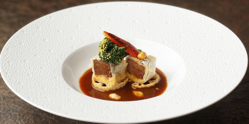 【期間限定ディナー】讃アプローズのシグネチャー料理が楽しめる特別コース＋飲み放題（90分）