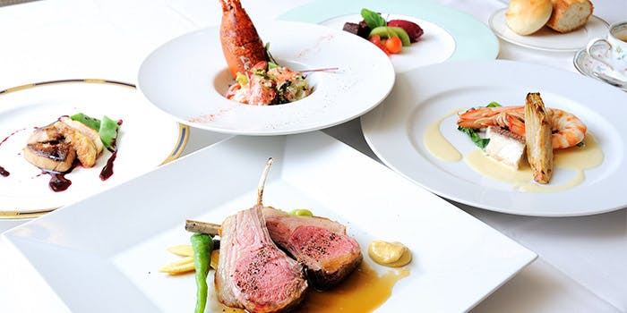 ラ・トリロジー（La TRILOGIE）