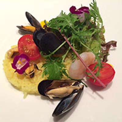 季節の食材と新鮮野菜たっぷりの料理