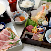 旬和席 うおまん 西梅田本店