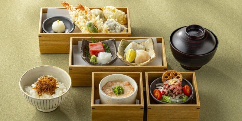 【十二颯小箱】鮮魚のお造りや5種の天ぷらがお楽しみいただけるお得なランチ＋乾杯ドリンク（3/7～）