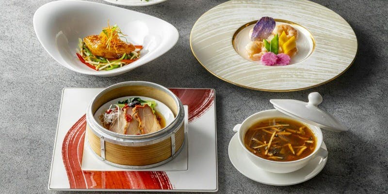 【シェフズスペシャルランチ】ランチだけの季節食材満載コース＋90分飲み放題（個室確約・4～8名様）