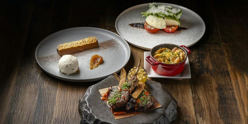 選べる前菜＆メインを含む全4品ディナーコース「Charred」