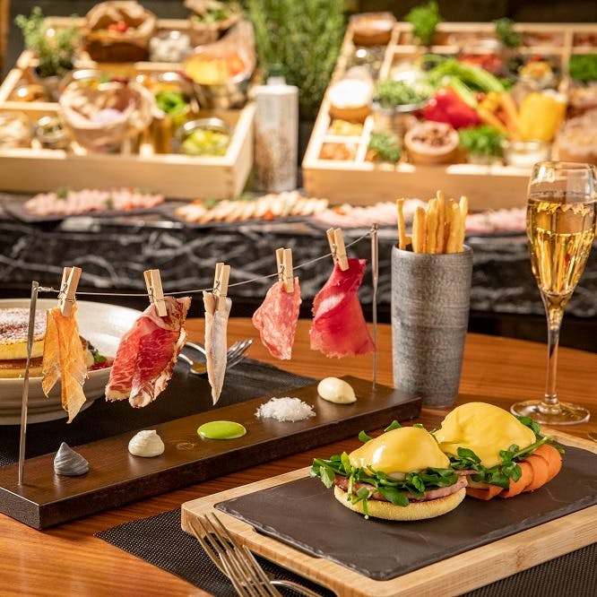 メトロポリタングリル ヒルトン東京 西新宿 グリル料理 一休 Comレストラン