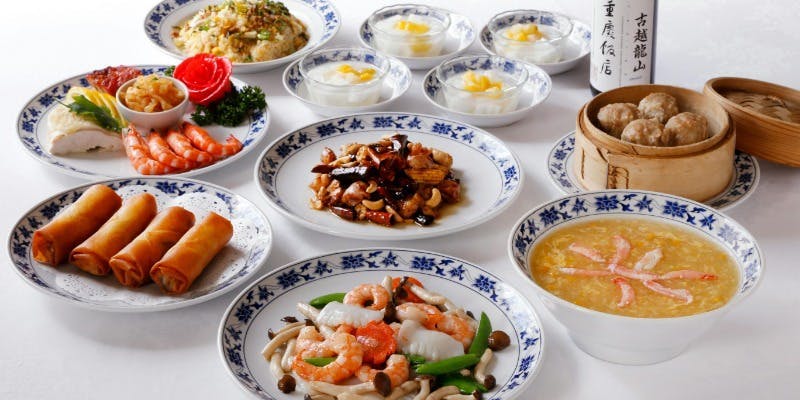 【飲み放題コース】コーンスープや特製焼売など全8品＋麻婆豆腐