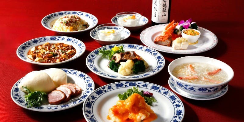 【春節ランチコース】”春節を満喫”　フカヒレスープやスモークダックなど全8品