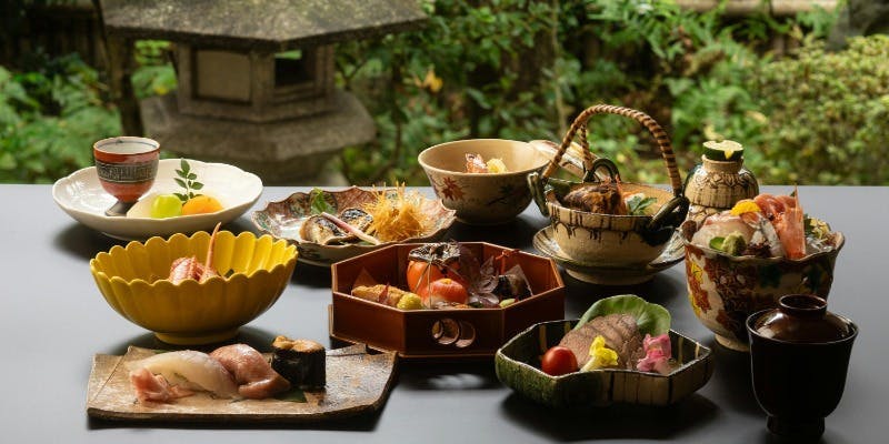 【個室料込・会席料理】「季節の特別会席」旬の食材や贅沢食材をふんだんに使用し、五感でたのしめるお料理