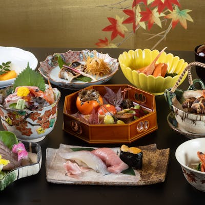 五感で味わう京料理の真髄を心ゆくまでお楽しみください