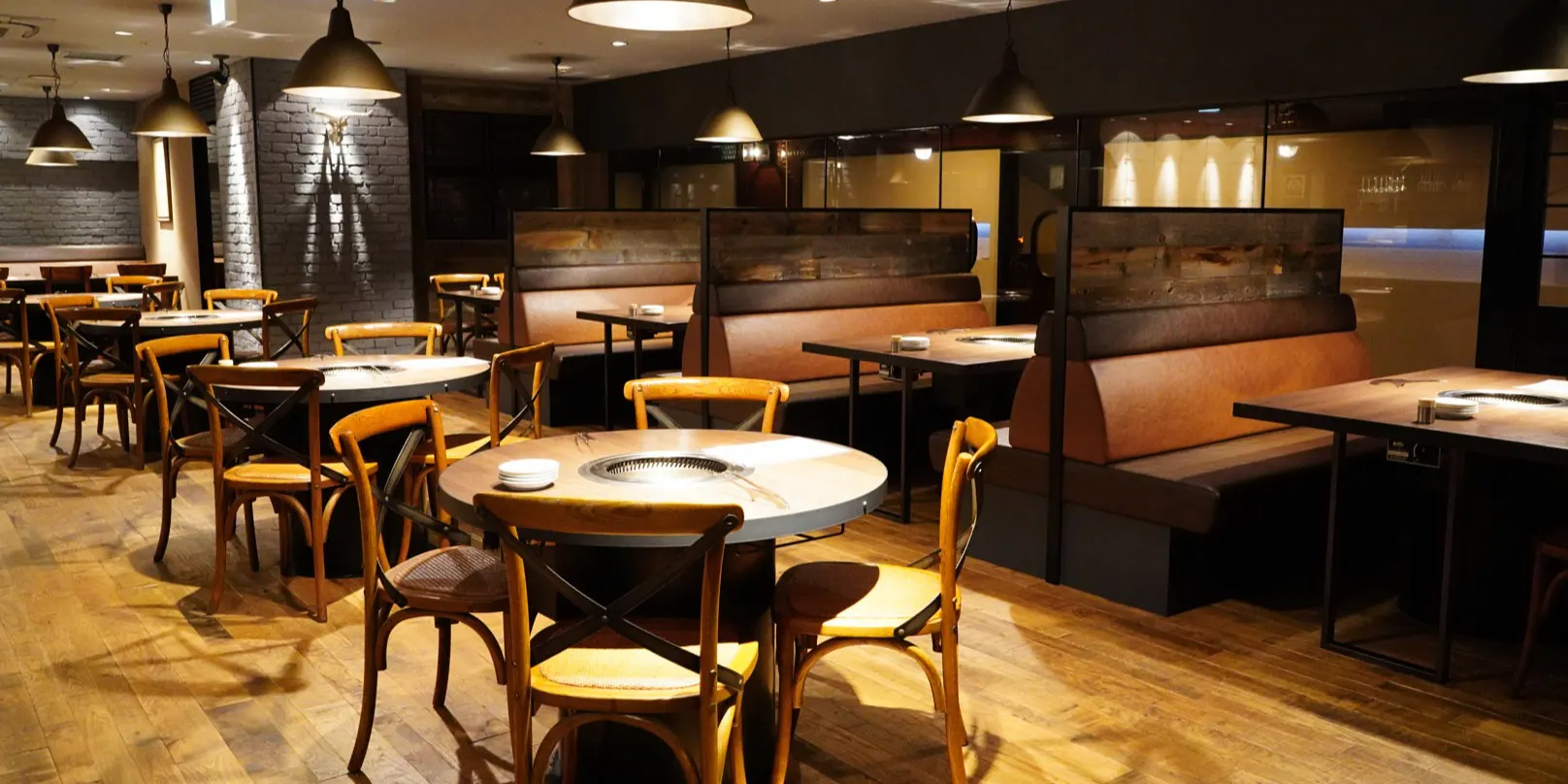 23年版 神戸元町でディナーならここ 地元グルメライターのおすすめ14選 ロケーション 隠れ家レストラン 女子会や記念日向けのお店も アニーお祝い体験マガジン By ギフトモール