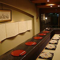 史跡をめぐり、納涼床で味わう京の会席料理