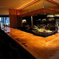 繊細な料理と深みあるワインが織りなす至福のひととき