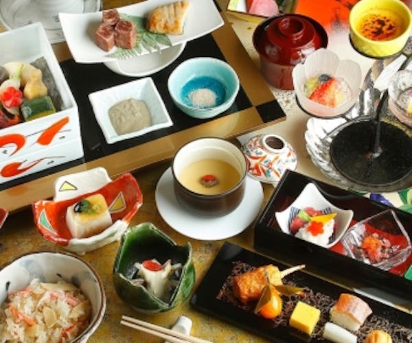 ランチ 女子会 横浜 なだ万賓館 Okaimonoモール レストラン