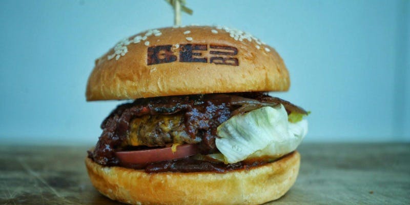 BBQバーガーコンボ＋1ドリンク