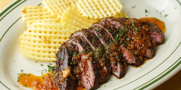 Grill & Pasta es 麻布十番