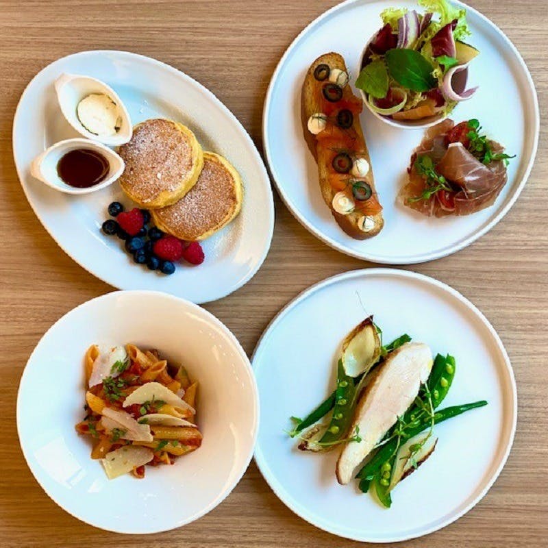 サラベス 品川店 品川 Nyビストロ料理 パンケーキ 一休 Comレストラン