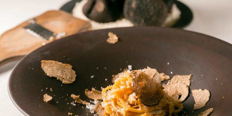 【秋と白！2色のトリュフコース】～アミューズからドルチェまでトリュフ尽くしの全7皿