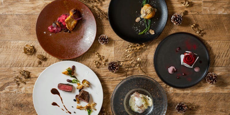 【Xmas2025】九州厳選食材と炭火で仕上げる梶屋牛・鹿肉メイン等クリスマスディナー全7品