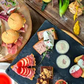 オン ア ターブル/グラナダスィート(フクオカ)