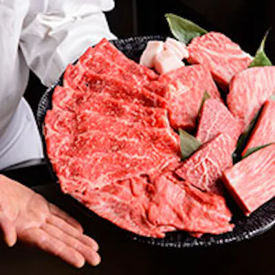 【世界初!】高級鉄板焼きのイメージを覆す、A5黒毛和牛食べ放題