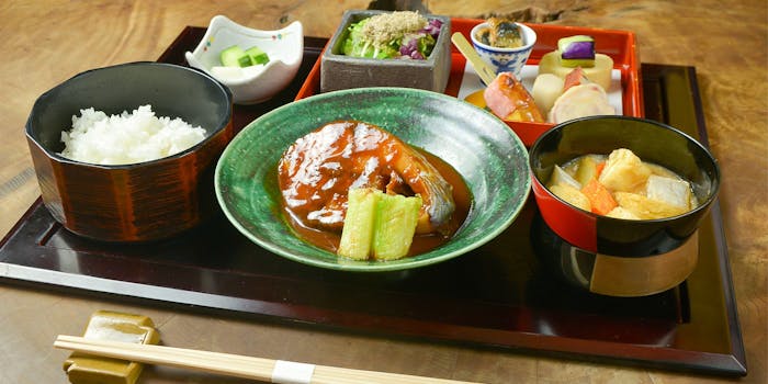 神楽坂おいしんぼ食堂 カグラザカ オイシンボショクドウ 神楽坂 和食 日本酒 宴会 魚介料理 一休 Comレストラン 神楽坂おいしんぼ食堂 カグラザカ オイシンボショクドウ 神楽坂 和食 日本酒 宴会 魚介料理 一休 Comレストラン