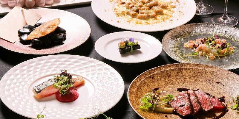 【Mprime】A5仙台牛ランプ、サーモンのミキュイ等全10品＋乾杯スパークリング＋ケーキ（窓際確約・記念日）