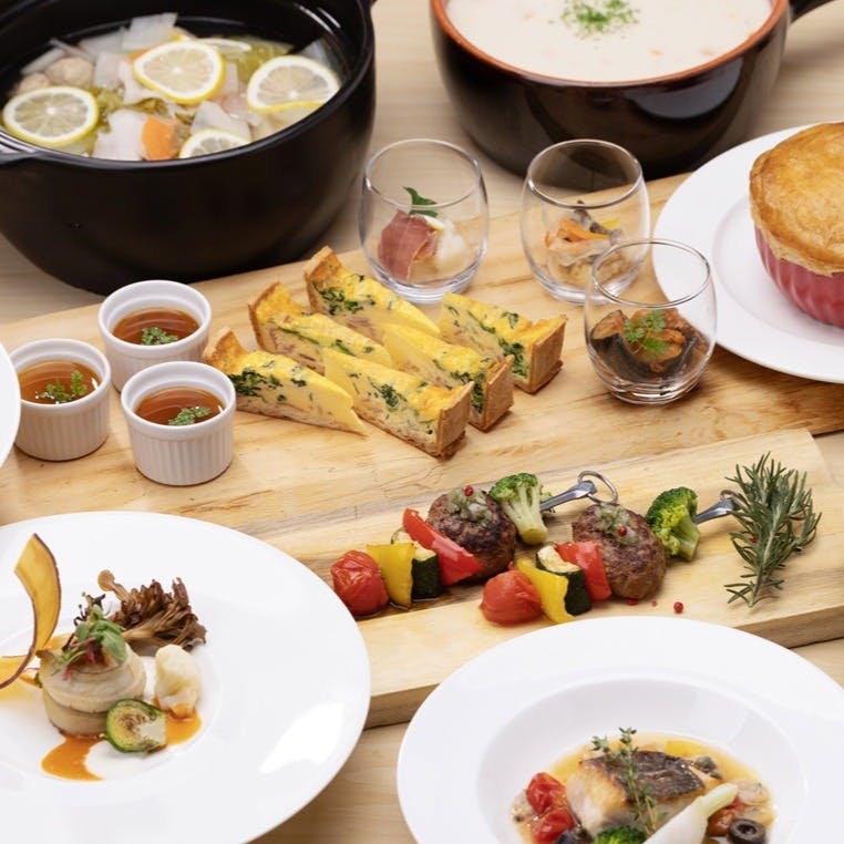 バイキングビュッフェ台4点セット✖︎2 四谷（東京都）のバイキング・ビュッフェ・ホテルレストランランキング