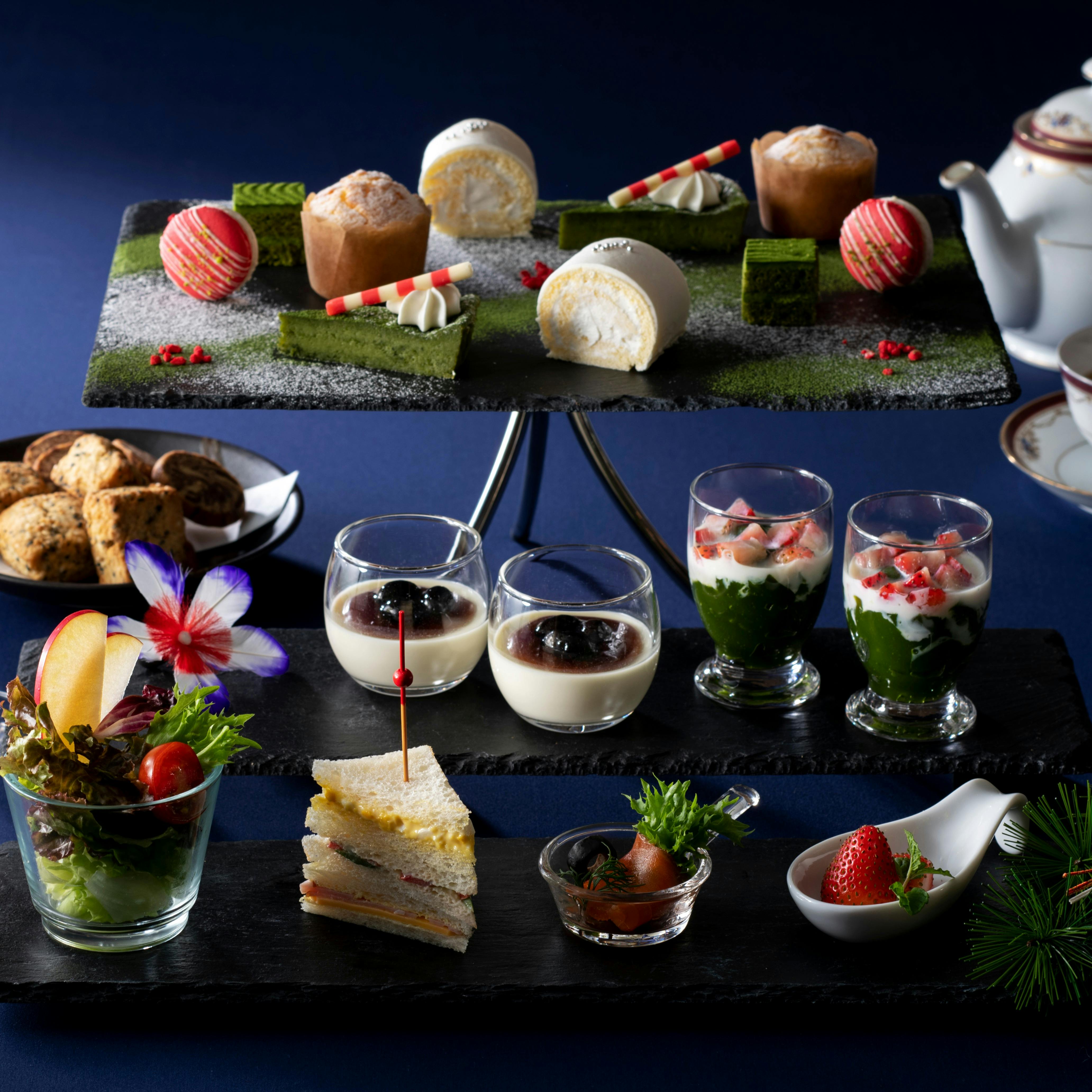 The Lounge Anaクラウンプラザホテル広島 New Year Afternoon Tea 甘酒を使用した和風スウィーツと3時間飲み替え自由のドリンクで新年を ティー プラン メニュー 一休 Comレストラン