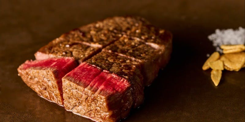 【スタンダードコース】A5黒毛和牛×鮑 / 人気料理全7品＋飲み放題