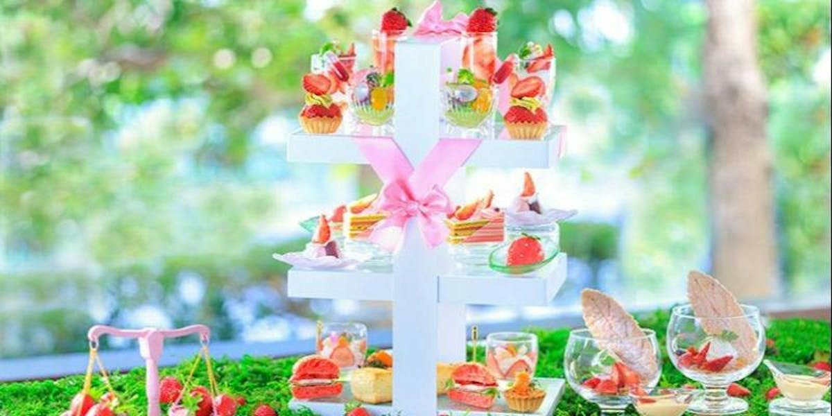 2024年ANAクラウンプラザホテル大阪のいちごアフタヌーンティー 「Pink afternoon tea ~Strawberry・PARTⅡ~」