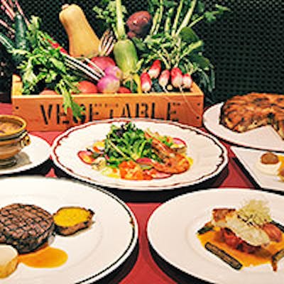 正統派フレンチに長年の経験から培った技を融合した本格ビストロ