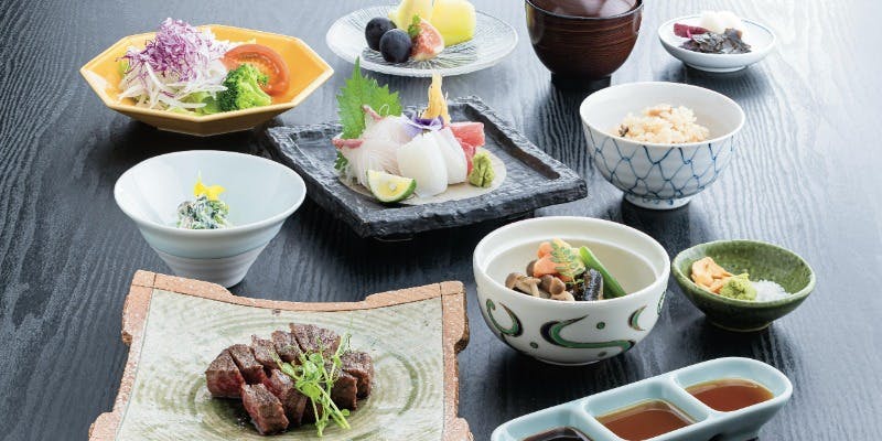 【ステーキ会席】先附、刺身、焚合、サラダなど