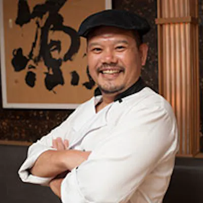 料理人 / 李 氏(リ) 尊敬する料理人の兄に憧れて進んだ「料理の世界」