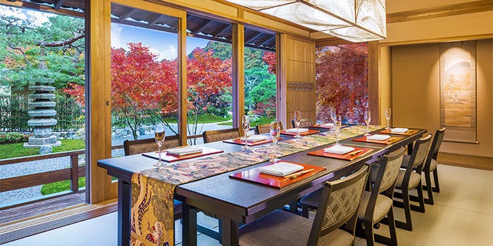 京 翠嵐 翠嵐 ラグジュアリーコレクションホテル 京都 個室確約 全8品 シャンパン含むフリードリンク 結納 お顔合わせ リクエスト予約 ディナー プラン メニュー 一休 Comレストラン