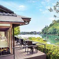 嵐山の八景を賞する詩、嵐山八賞詩を詠った旧「八賞軒」の伝統を現代に継承