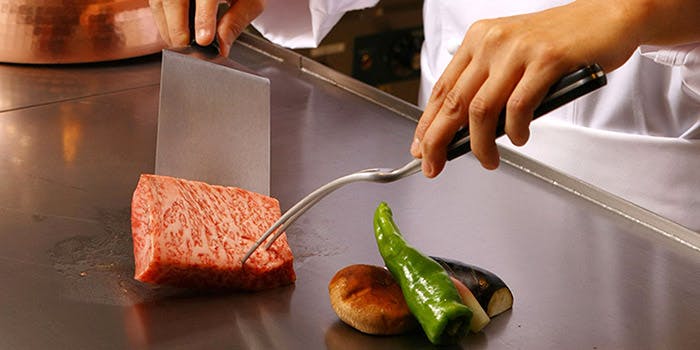 日本料理・鉄板焼 はや瀬（はやせ）