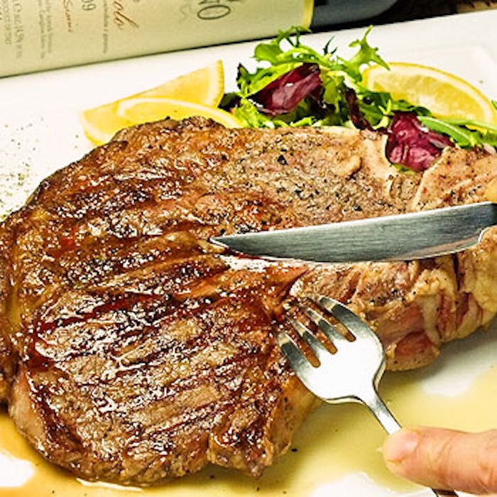 イル フューメ トマホークコース 骨付きリブロース300g 豚肩ロース150gの計450g 全4品 選べる1ドリンク ディナー プラン メニュー 一休 Comレストラン イル フューメ トマホークコース 骨付きリブロース300g 豚肩ロース150gの計450g 全4品 選べる1ドリンク ディナー プラン メニュー 一休 Comレストラン