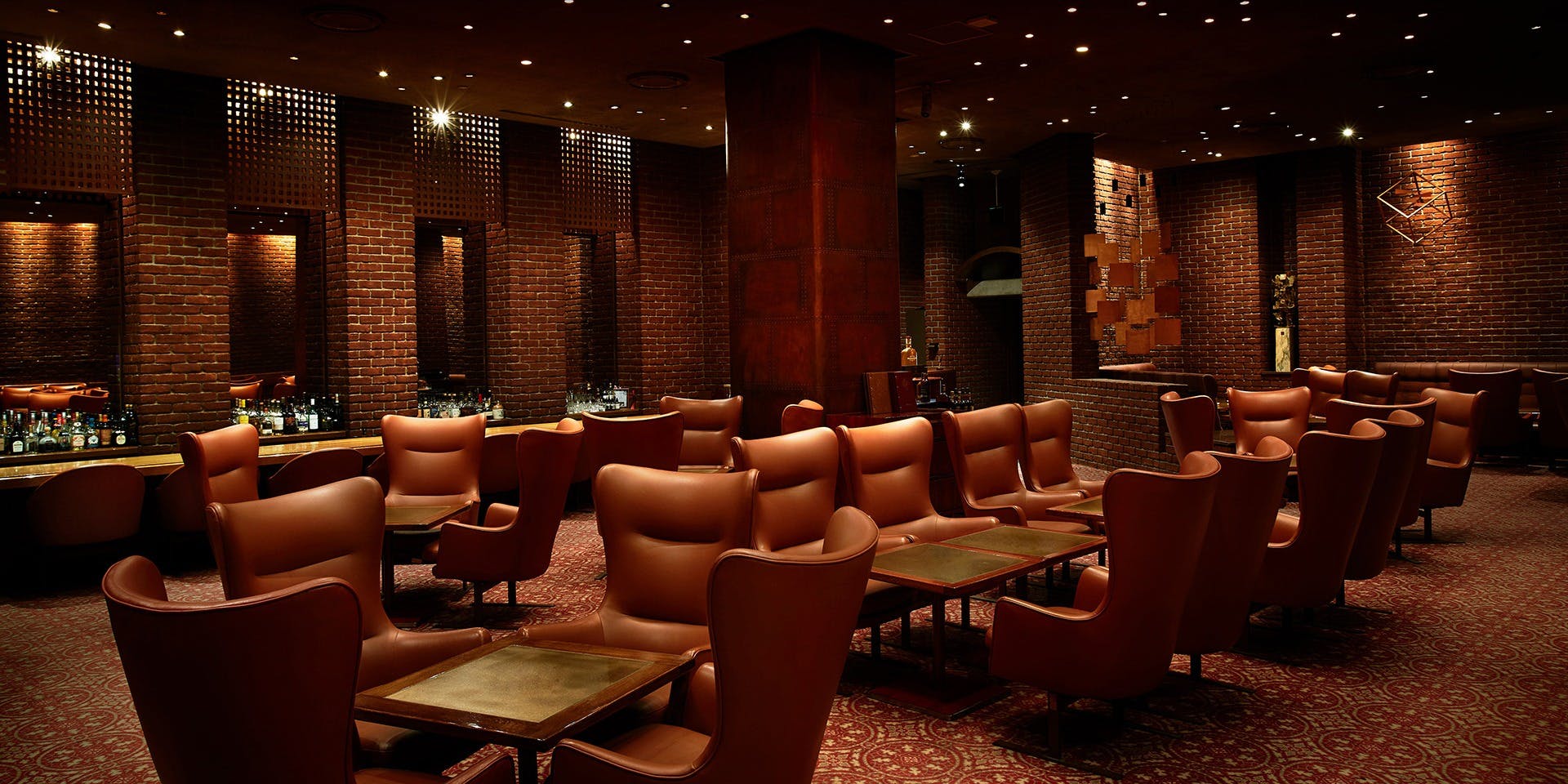 メインバー ブリアン／京王プラザホテル - 画像1