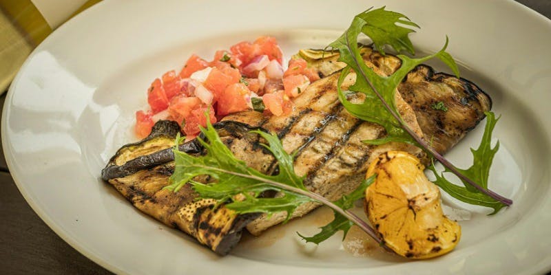 【土日祝ランチ】メインが選べる贅沢ショートコース