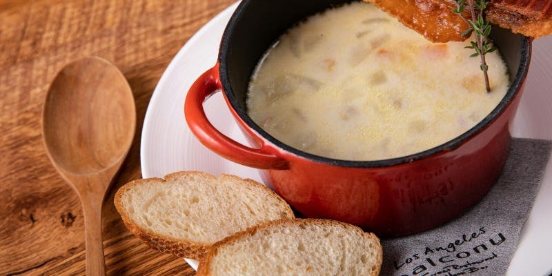 【個室確約ランチ/平日限定】旬食材を使用した贅沢フルコース＋カフェフリー（最大3H利用可能）