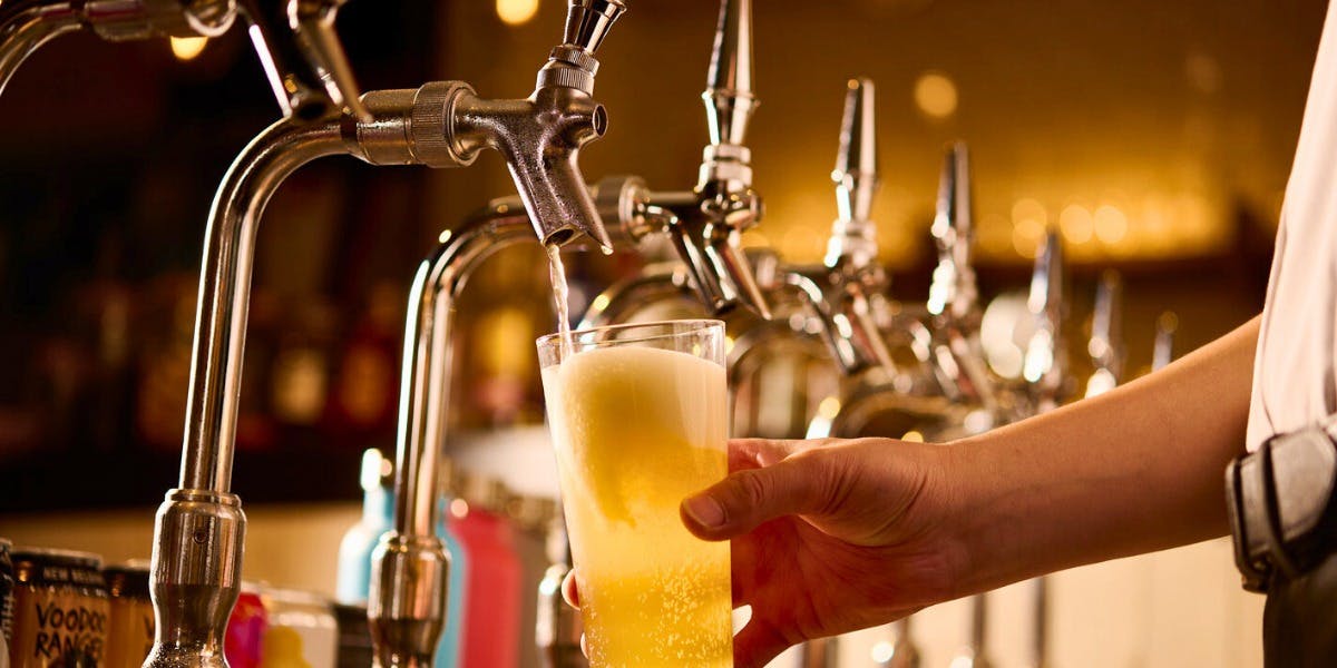 ジヴェ クラフトビール&スパニッシュ（givet Craft beer&Spanish【旧店名】ジヴェ ビアカフェ&ビストロ）