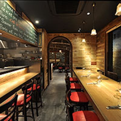 神楽坂でパリの風を感じるお店。フランス人スタッフによるおもてなしサービス