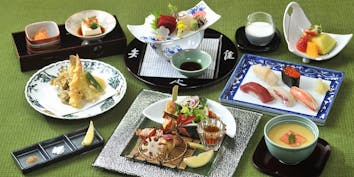 【懐石 愉楽】天婦羅・焼き鳥・寿司など全7品 - 和食 清水／グランドプリンスホテル新高輪