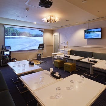 �J���I�P���[���y�g���A�^�����v�����X�z�e��