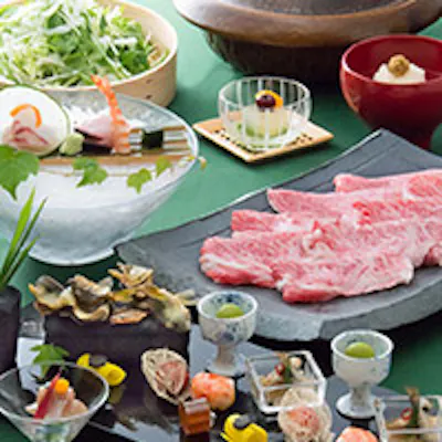 月亭自慢の極上飛騨牛しゃぶしゃぶ