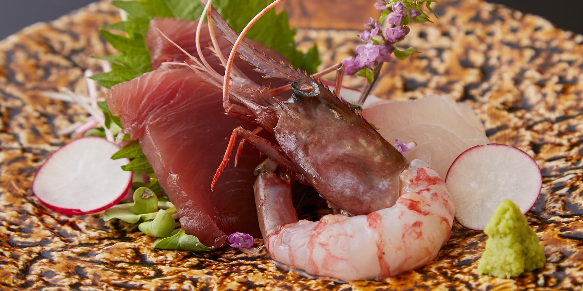 石塀小路豆ちゃ 京都（イシベコウジ マメチャ）